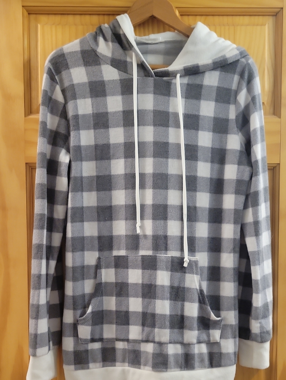 Plaid Hooded Long Sleeved Women's Shirt